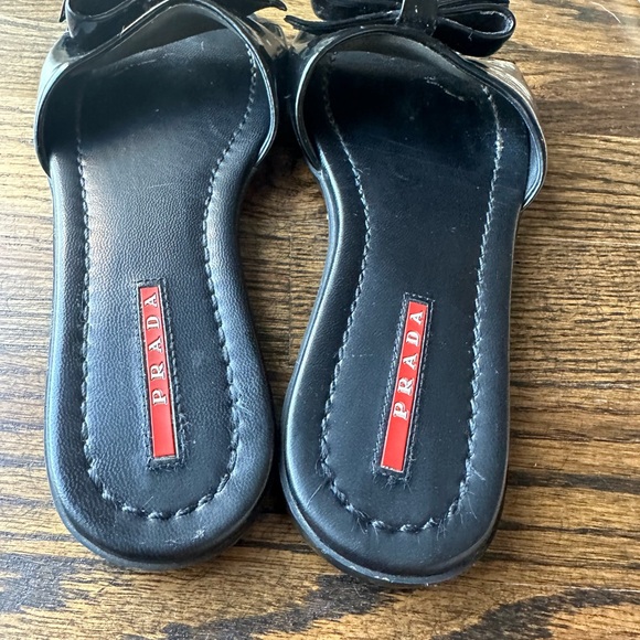 Prada black patent bow flat sandals 7.5 - Picture 7 of 11